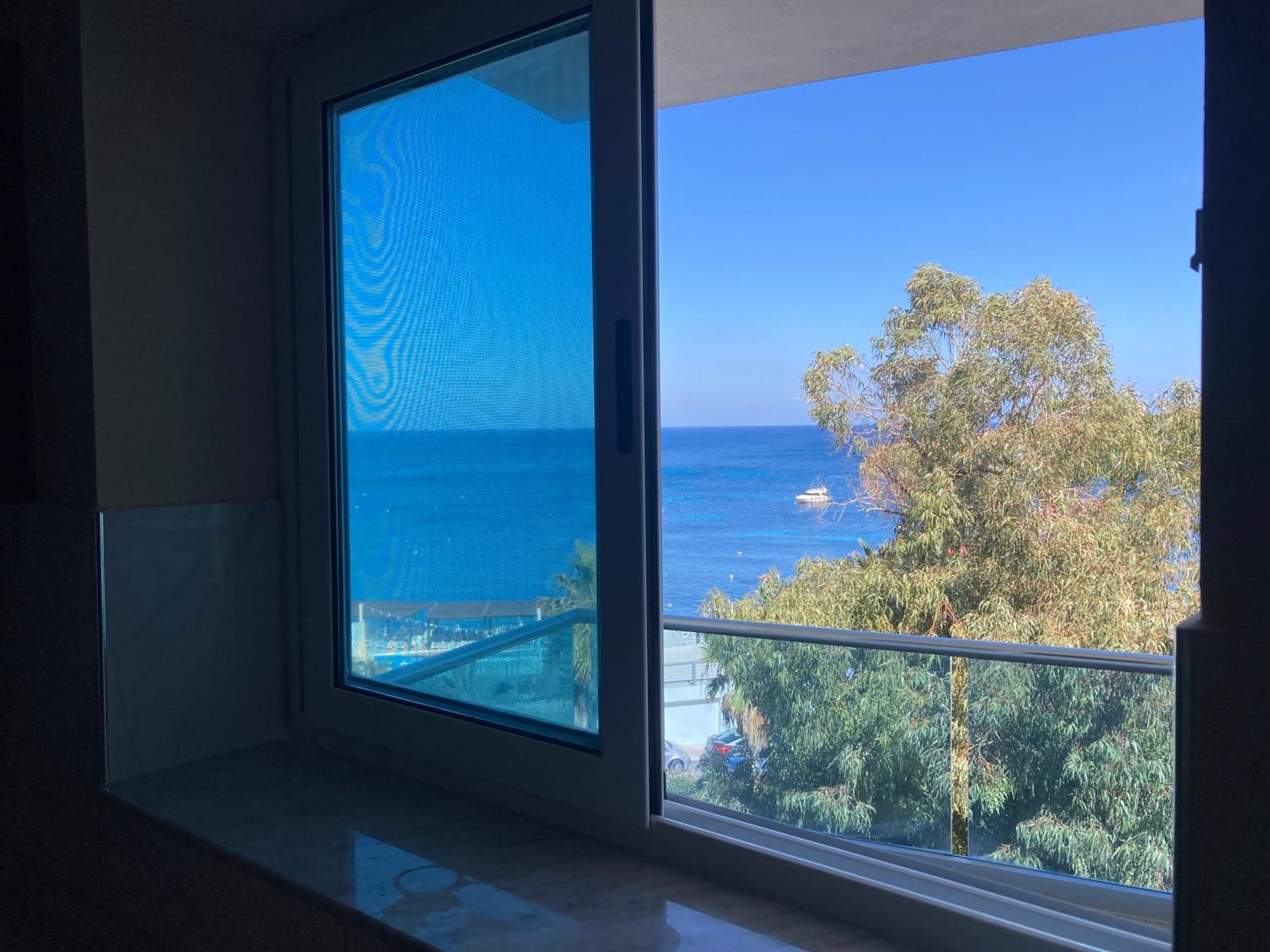 Sunrise Bay Apartments - Frontline Sea Views San Pawl il-Baħar Zewnętrze zdjęcie