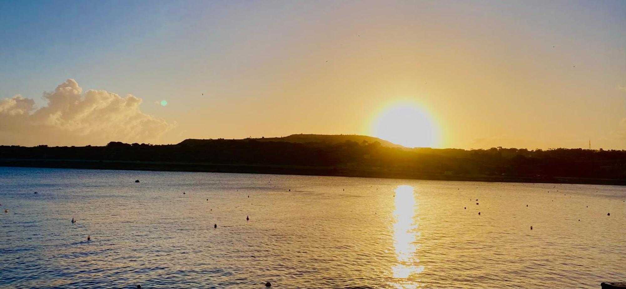 Sunrise Bay Apartments - Frontline Sea Views San Pawl il-Baħar Zewnętrze zdjęcie